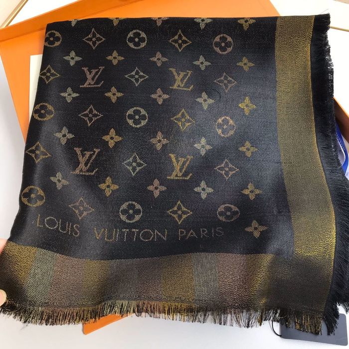 Louis Vuitton Scarf LV00130